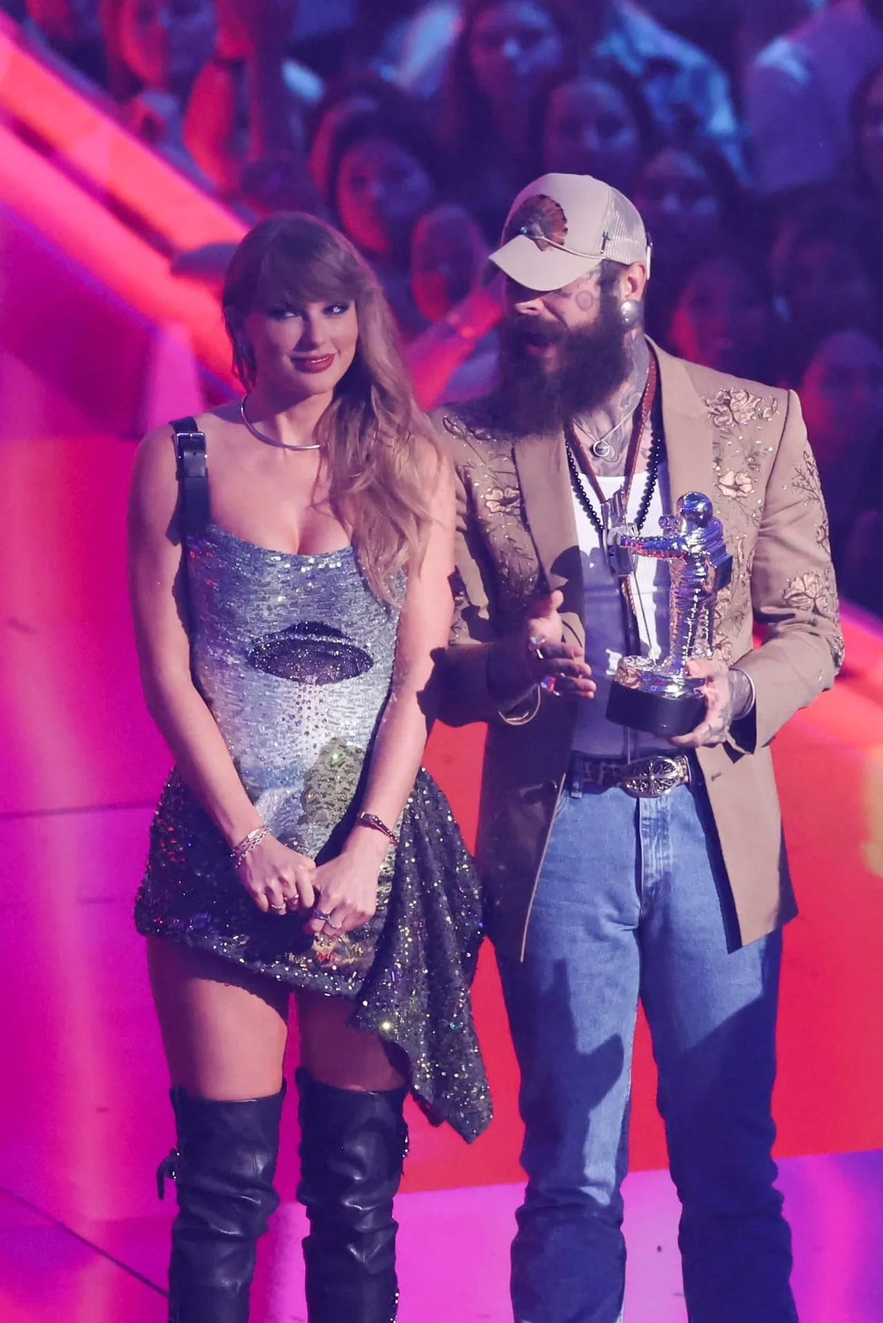 เทย์เลอร์ สวิฟต์ สมเป็นตัวแม่! กวาด 7 รางวัลจากงาน MTV VMAs 2024