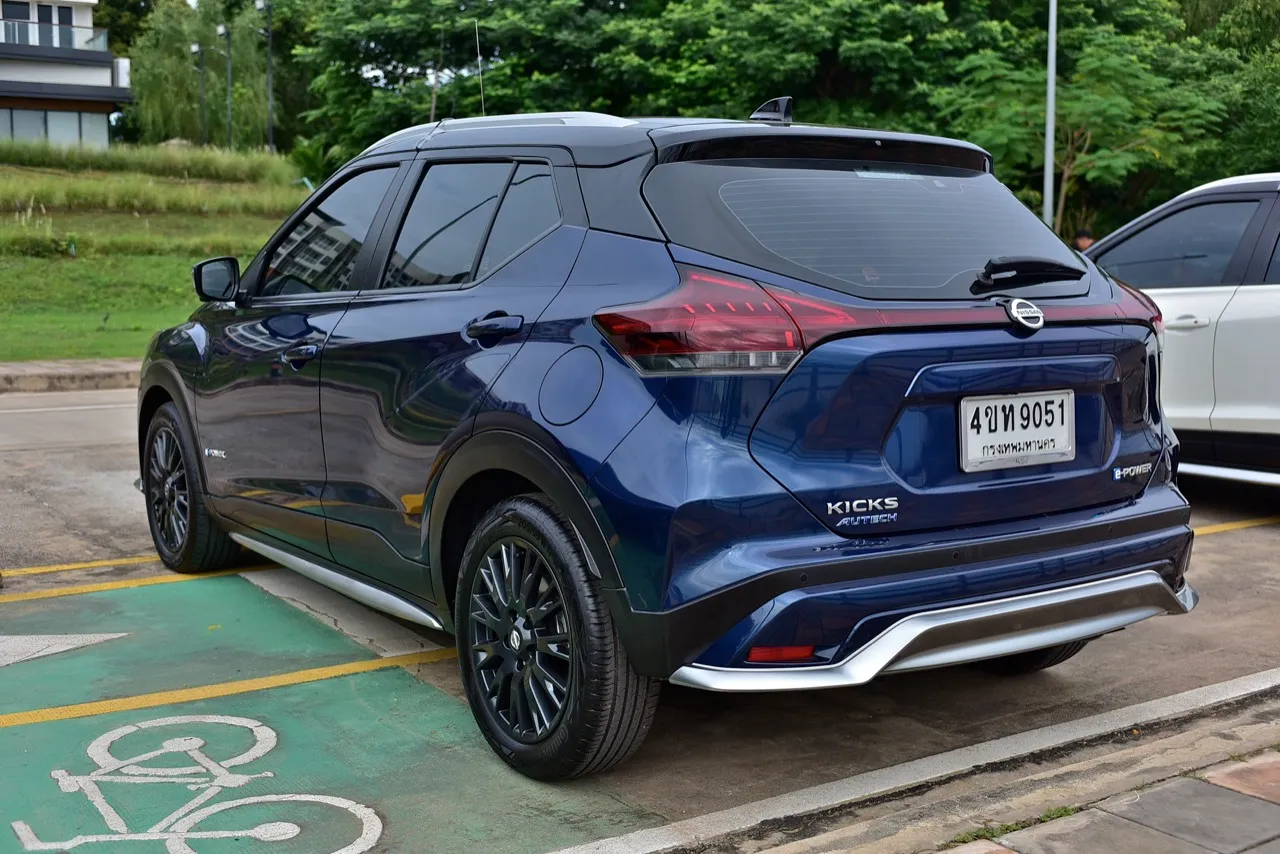ไม่ชอบรอชาร์จไฟต้องเทใจไปคันนี้ ทดสอบ NISSAN KICKS AUTECH
