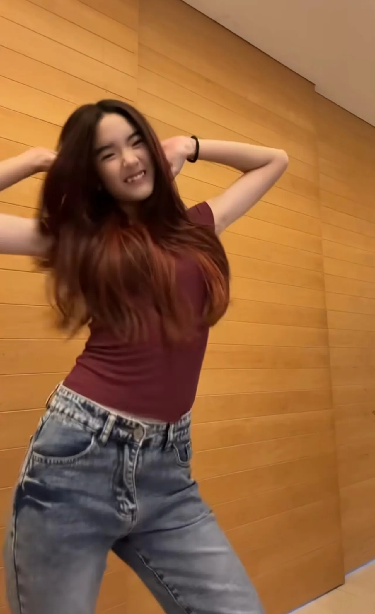 น้องณดา ลูกสาว กบ สุวนันท์ ขออภัย หลังเจอคนคอมเมนต์แซะสวยแบบแปลกๆ