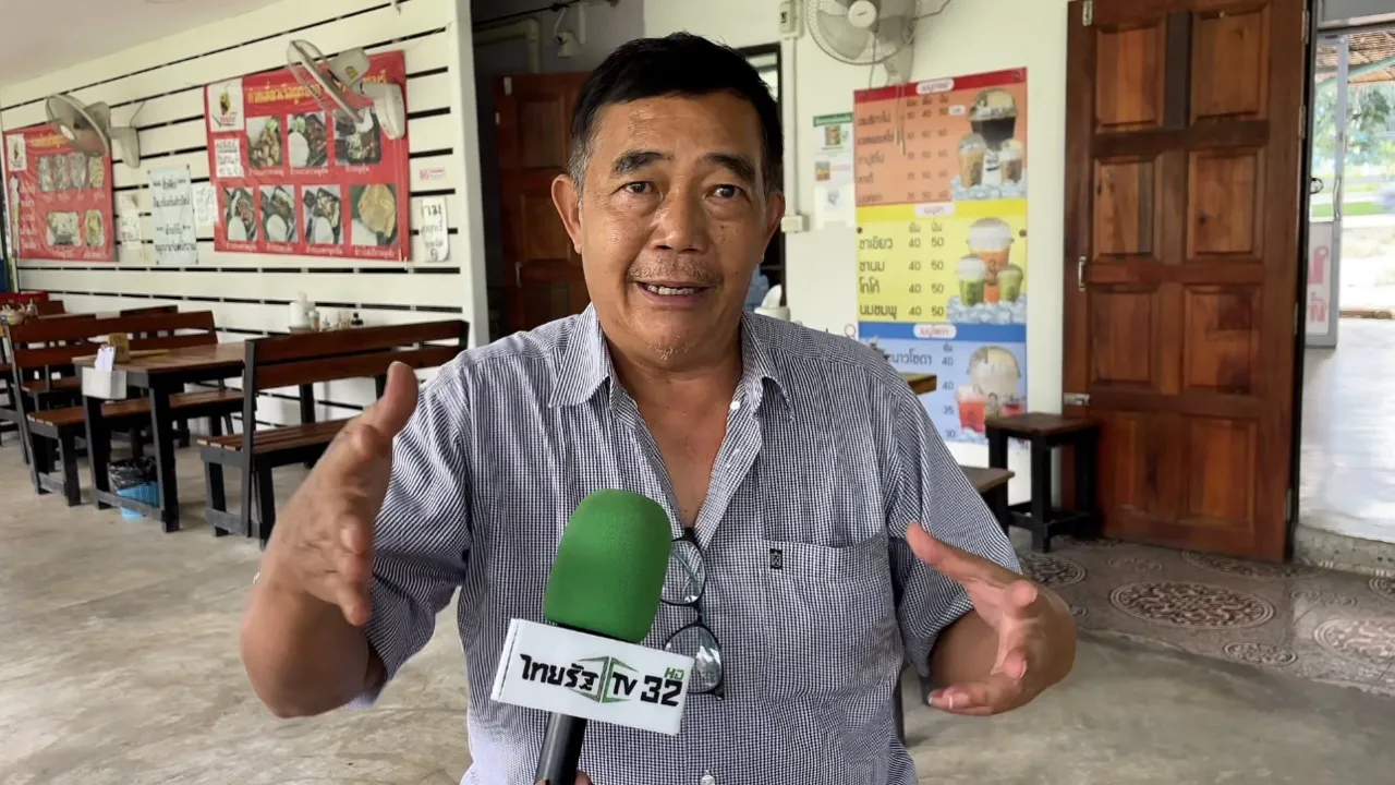 ตร. เผยนาทีสกัดจับ "ชายคลั่ง" ขับรถชนแล้วหนี อ้างตัวเป็นนักรบ จะไปกอบกู้ชาติ 3 เผยนาทีสกัดจับ