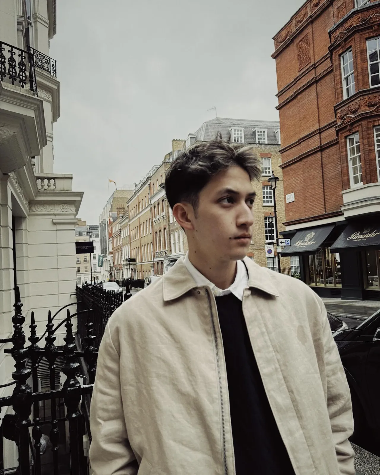 นุสบา เปิดภาพ น้องปุณณ์ ลูกชาย บินไปฝึกงานที่โรงพยาบาลรัฐในอเมริกา