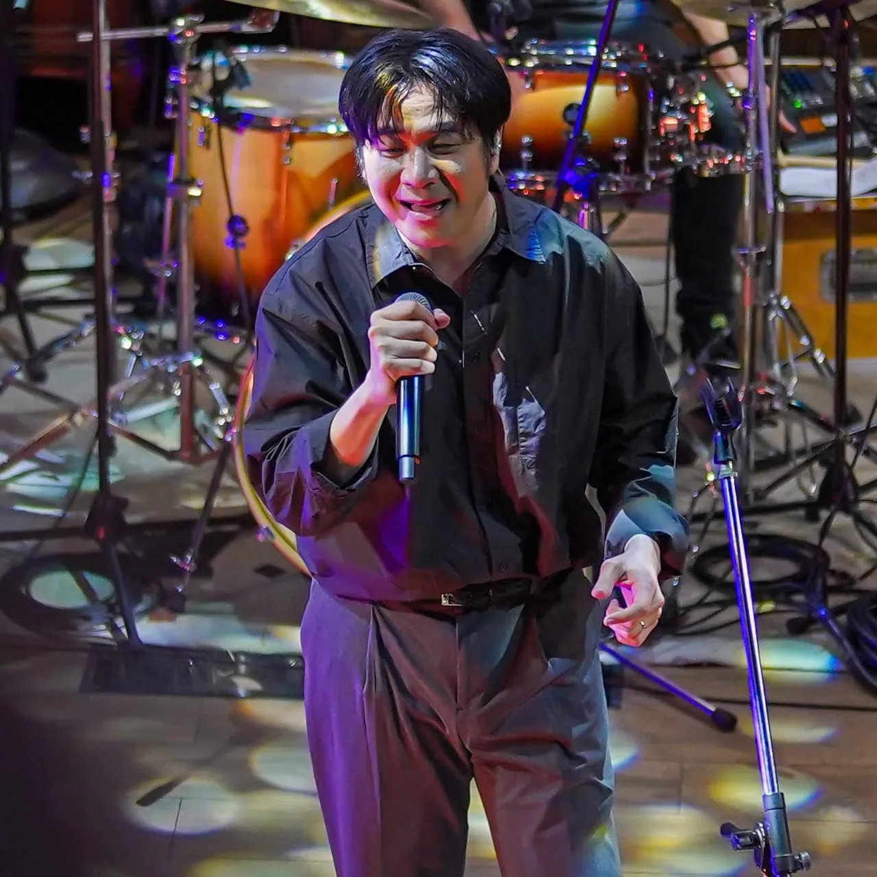 แสตมป์ อภิวัชร์ ขึ้นเวทีร้องเพลงอีกครั้ง หลังเจอข่าวฉาวจนถูกแคนเซิลงาน