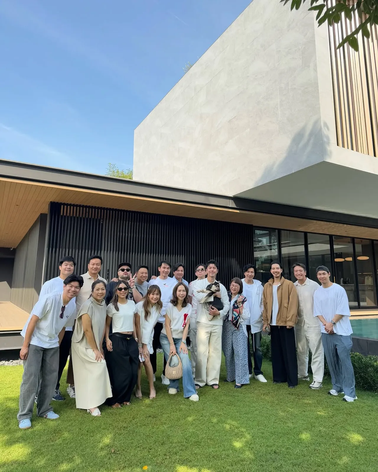 นาย ณภัทร ทำบุญขึ้นบ้านใหม่ หลังใหญ่สวยน่าอยู่มาก พี่หน่อง-พี่หนุ่ม ร่วมยินดี