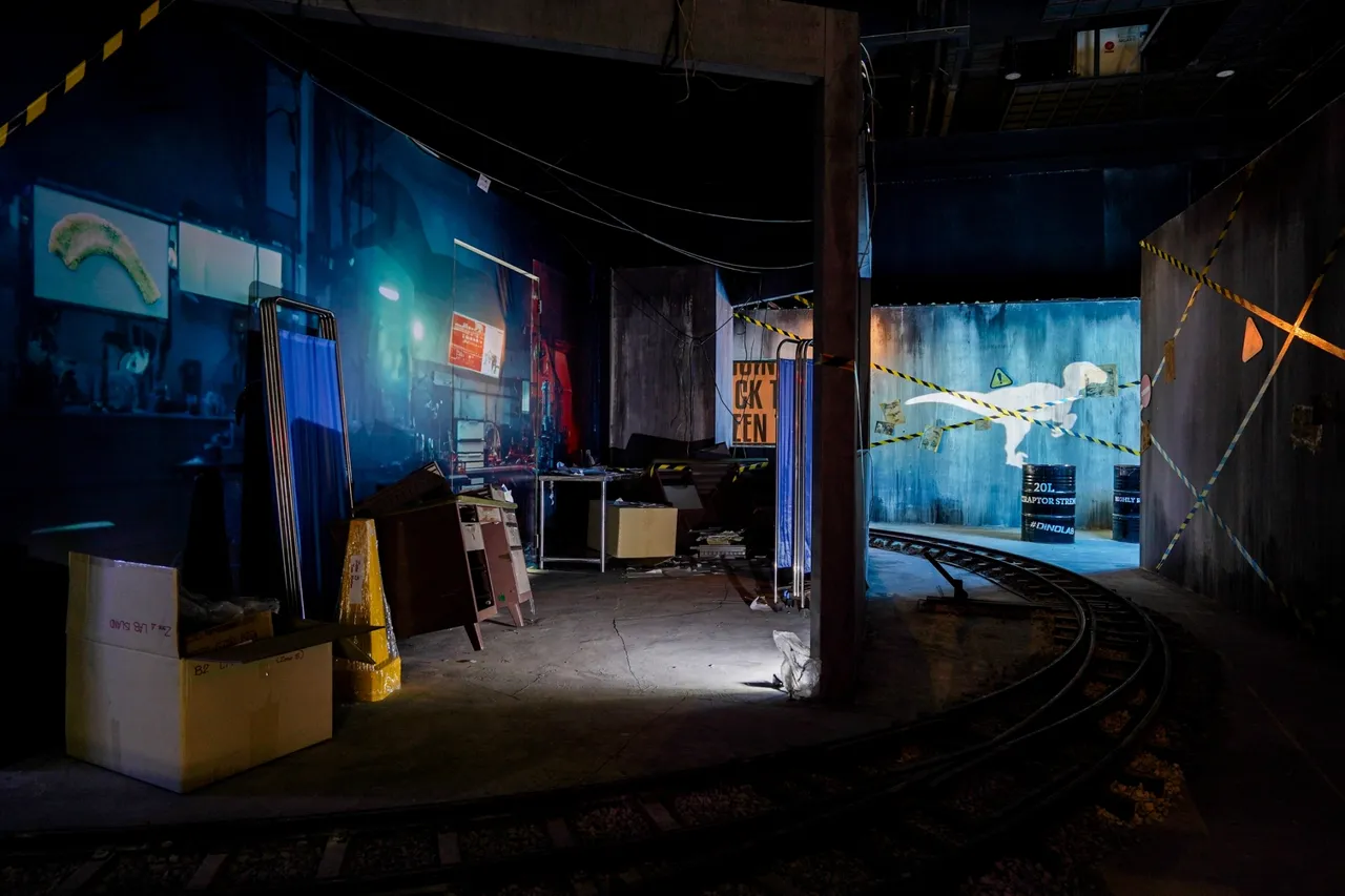 กาย รัชชานนท์ พาลูกชายน้องเอเดน เปิดประตูสู่โลกไดโนเสาร์ ย้อนสู่ยุคจูราสสิคอย่างสมจริง