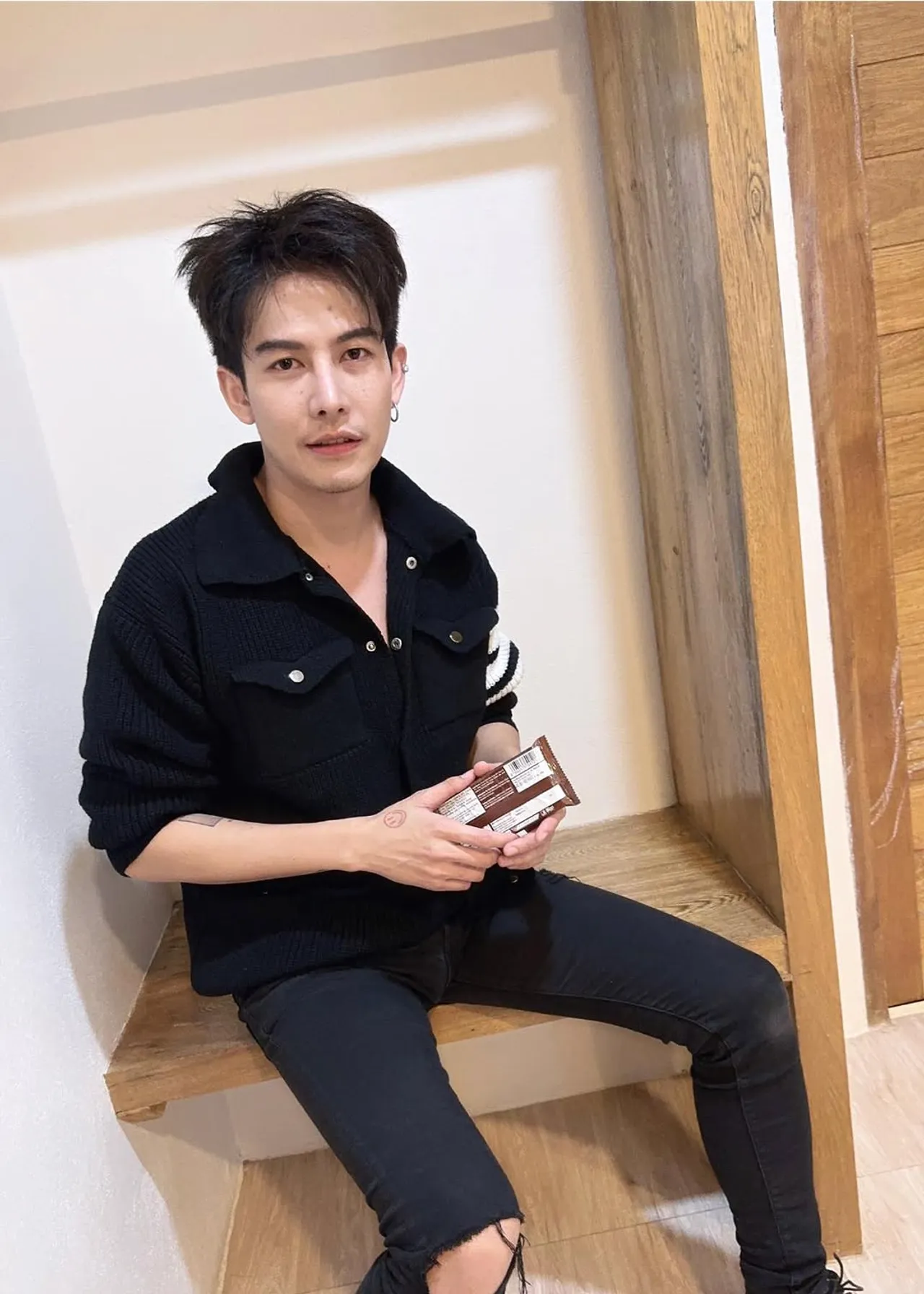 น้องไอซ์ รับ ครูเต้ย ทักหา คุยได้หมดถ้าเขาโสด ไม่ยุ่งคนมีเจ้าของเพราะผิดศีล