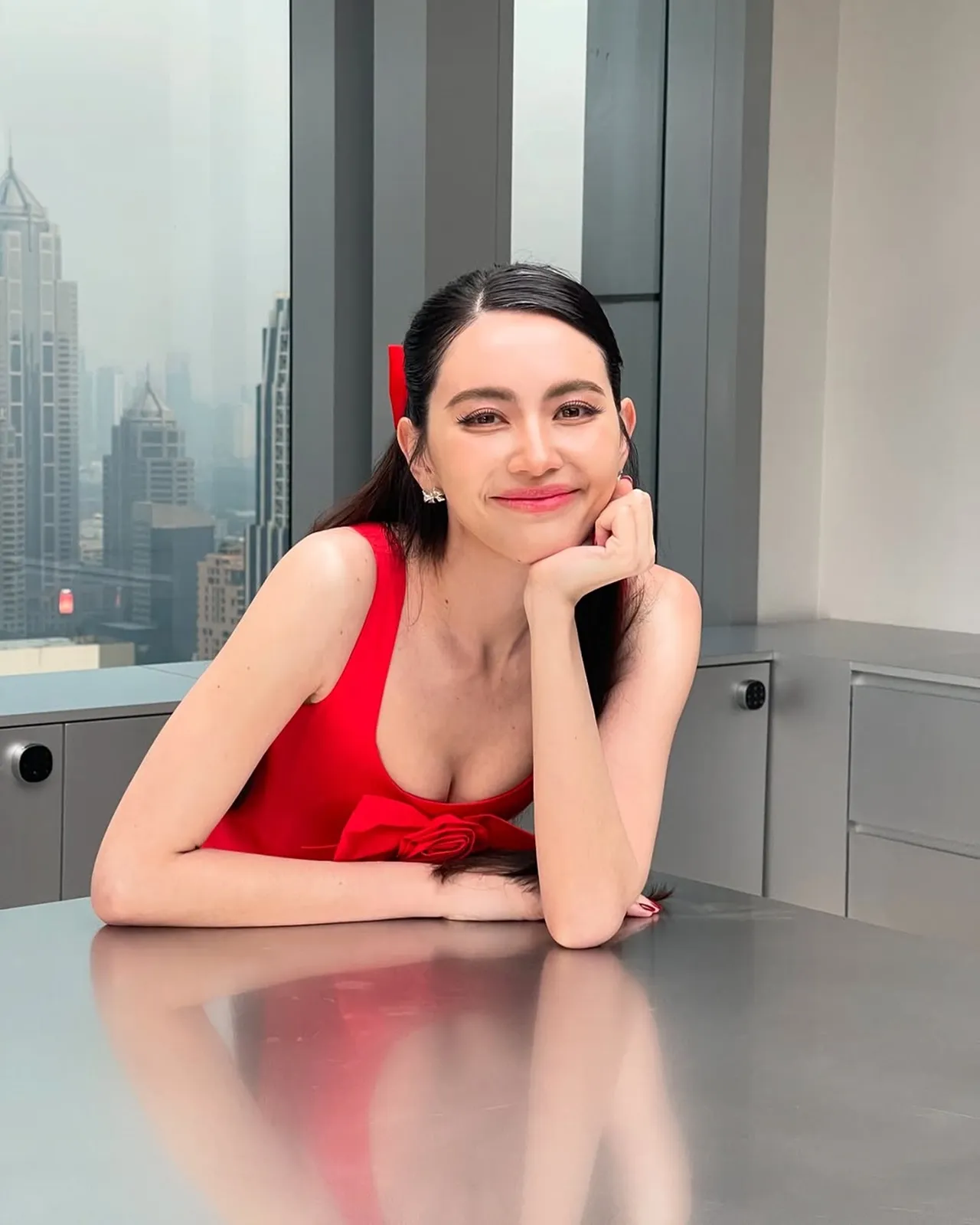 ใหม่ ดาวิกา โดนอีก เจอดราม่าทอดทิ้งไม่เลี้ยงพ่อ พี่เกล้า โดดปกป้องเล่าความจริง