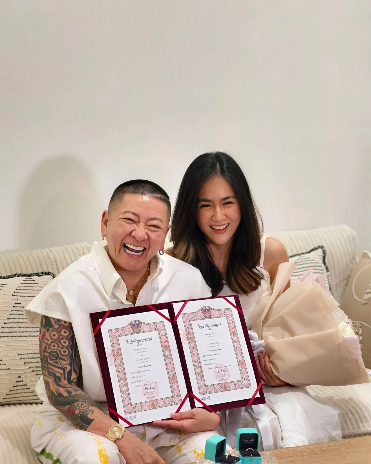 ปีใหม่-ป๋าต๊อบ แอดมิต รพ. ทั้งคู่ แต่ดีใจได้ใช้สิทธิ์คู่สมรสเซ็นเอกสารแทนได้