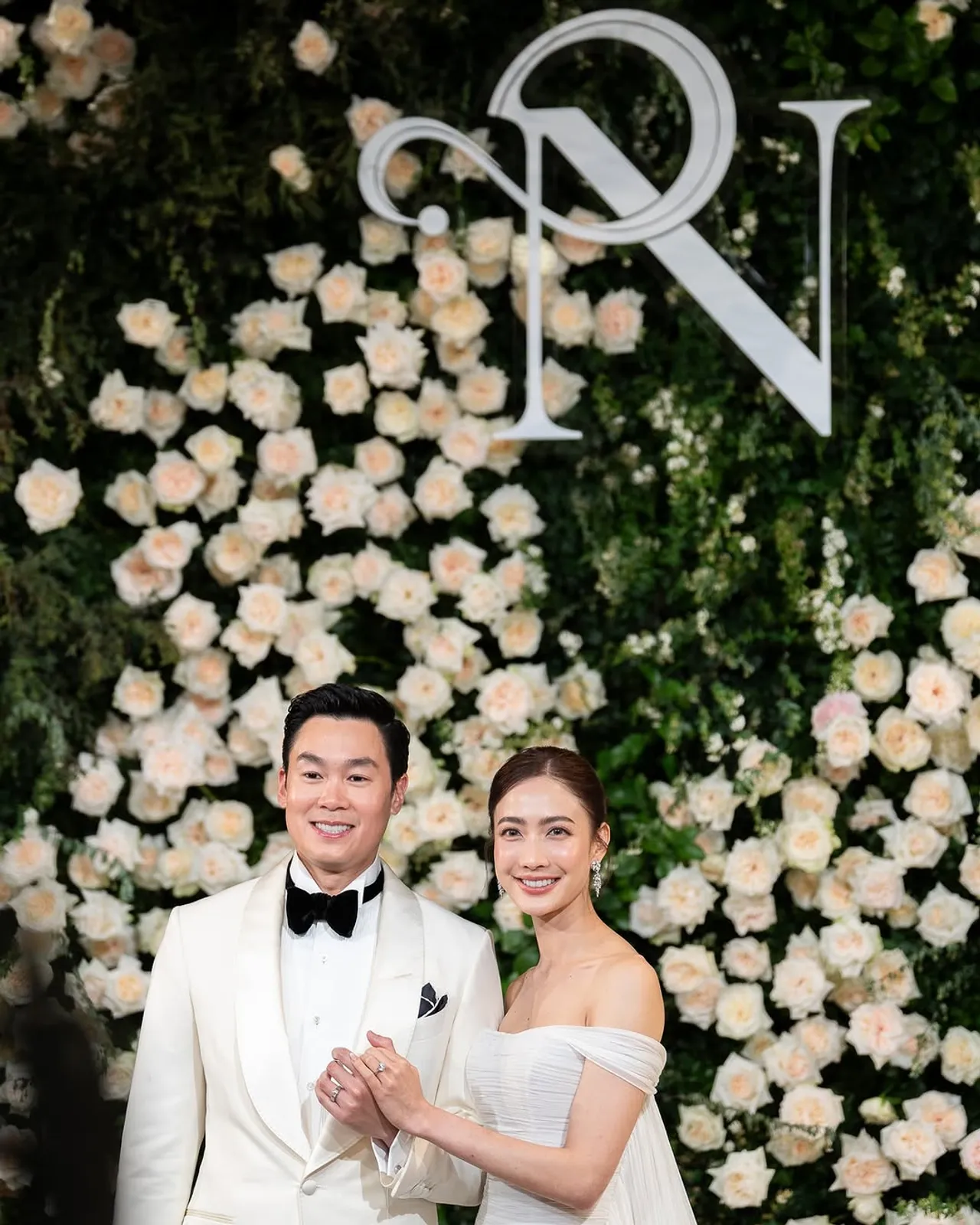 ไฮโซพก โอนเงินให้น้องสะใภ้ แต้ว ณฐพร ต้อนรับสู่ครอบครัว งานนี้เจ้าสาวมีกรี๊ด