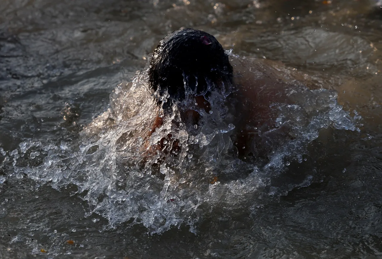 เทศกาล “กุมภเมลา” สำคัญอย่างไร ทำไมคนนับร้อยล้านจึงมารวมตัวกัน