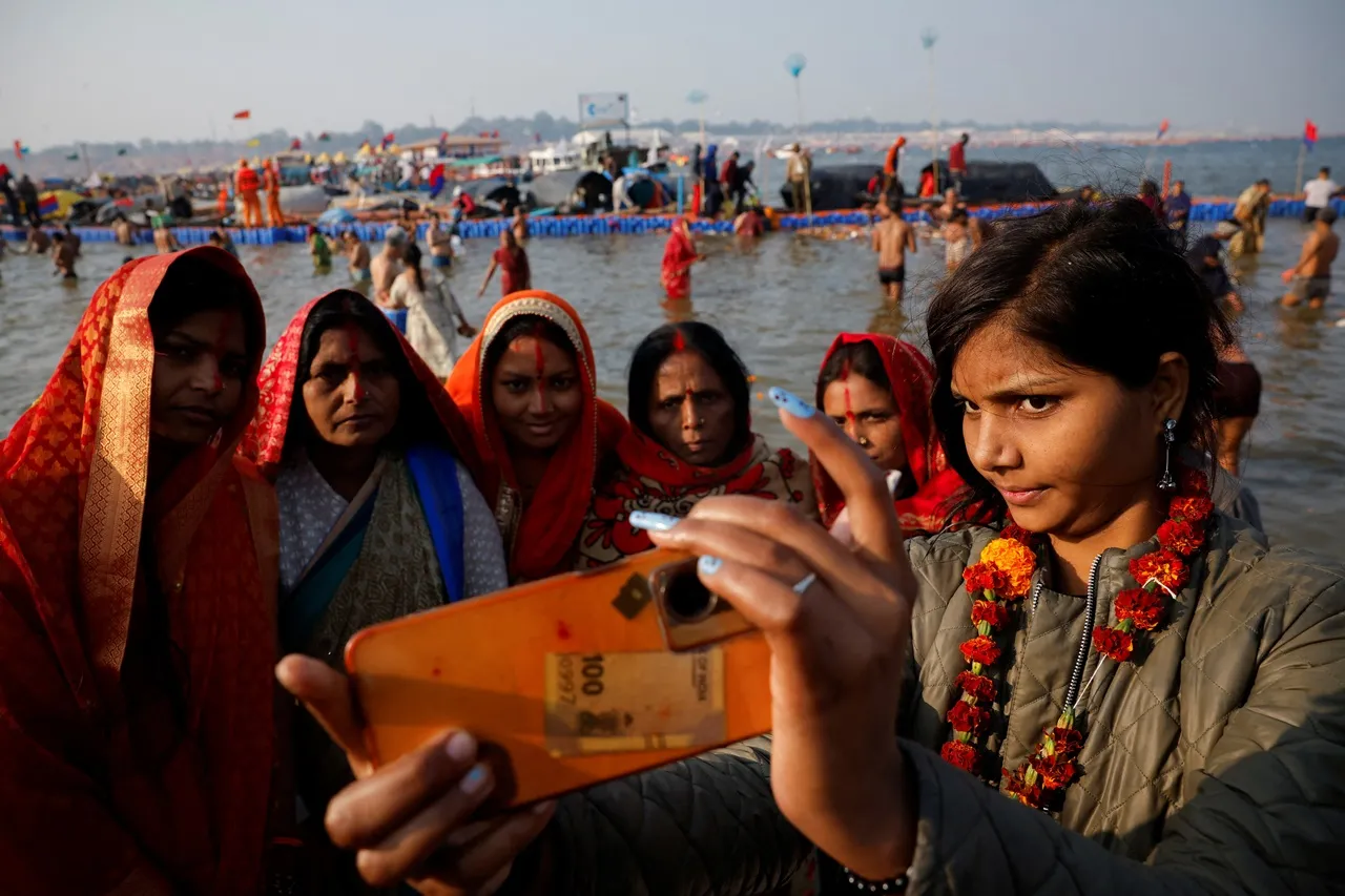 เทศกาล “กุมภเมลา” สำคัญอย่างไร ทำไมคนนับร้อยล้านจึงมารวมตัวกัน