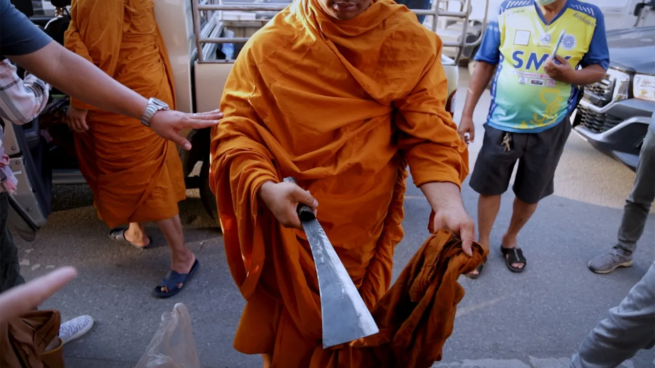 พระนอกรีต แปดเปื้อนวงการสงฆ์ กู้ศรัทธาศาสนา (คลิป)