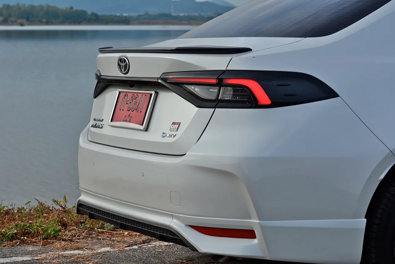 ขับดีเกินราคา! ทดสอบ TOYOTA COROLLA ALTIS HEV GR SPORT รุ่นปรับโฉม 