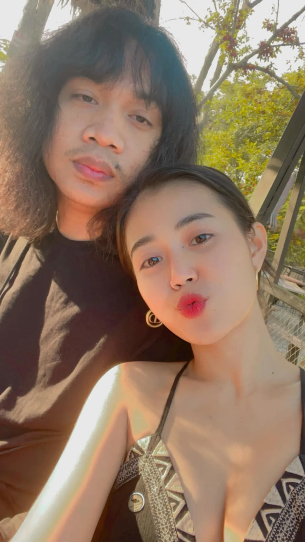 ย้อนเส้นทางรัก 9 ปี ลำไย ไหทองคำ-ปุ้ย L.กฮ. พร้อมแต่งงานแล้ว แต่สุดท้ายเลิกกัน