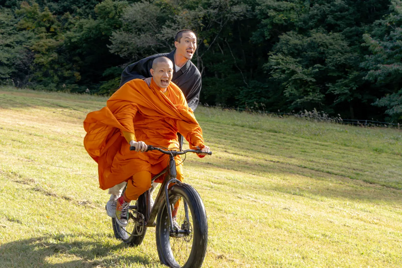 เป้ อารักษ์ เปิดมุมมองของผู้ชายวัย 40 เรื่องชีวิตและความรัก 'ผมไม่คิดจะแต่งงาน' (คลิป)