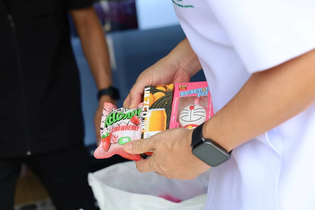 ส่วยบุหรี่ไฟฟ้า เอกสารลับ "กองทัพมด" ลอบขนของจีนทะลักชายแดน (คลิป)
