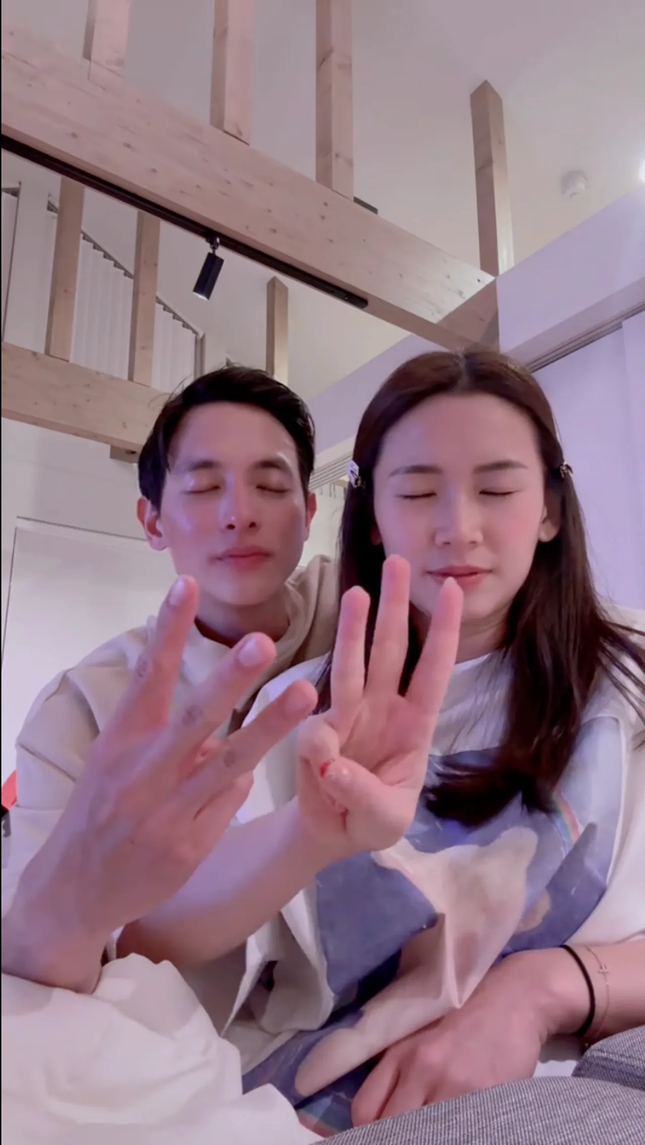 เจมส์จิ-โฟม หลับตาเล่นเกมทายใจ ตอบตรงกันเป๊ะ แต่กลับเจอคนแซะเตี๊ยมกันหรือเปล่า