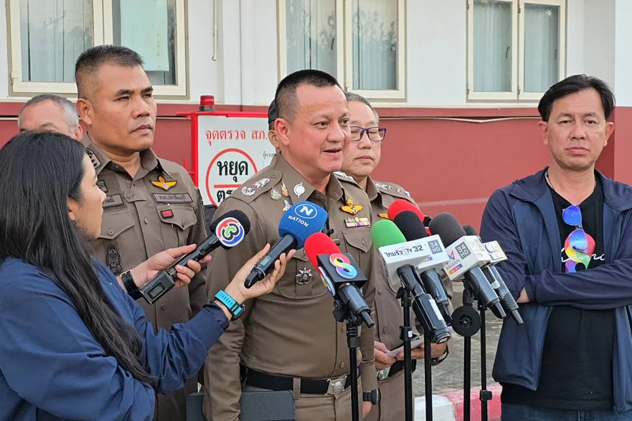 ตำรวจแจ้งข้อหาขับรถโดยประมาทฯ คนขับรถทัวร์พลิกคว่ำ 18 ศพ
