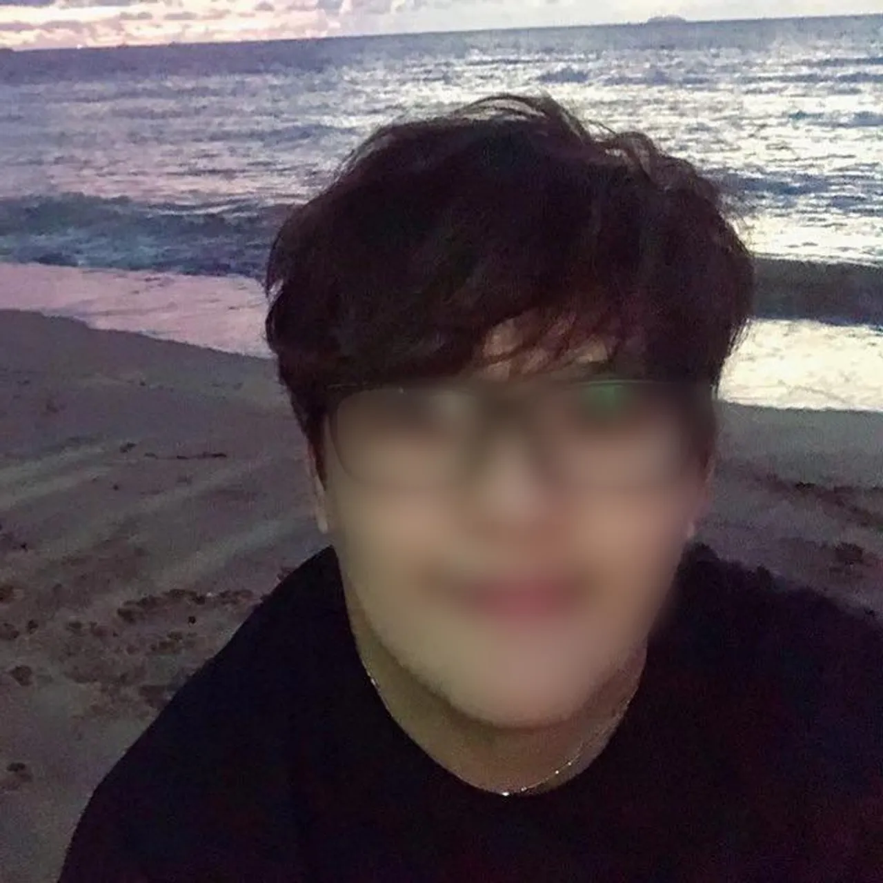 ศาลพิพากษาจำคุก อาบี อดีต ผจก.จั๊กจั่น อคัมย์สิริ 9 เดือน ไม่รอลงอาญา