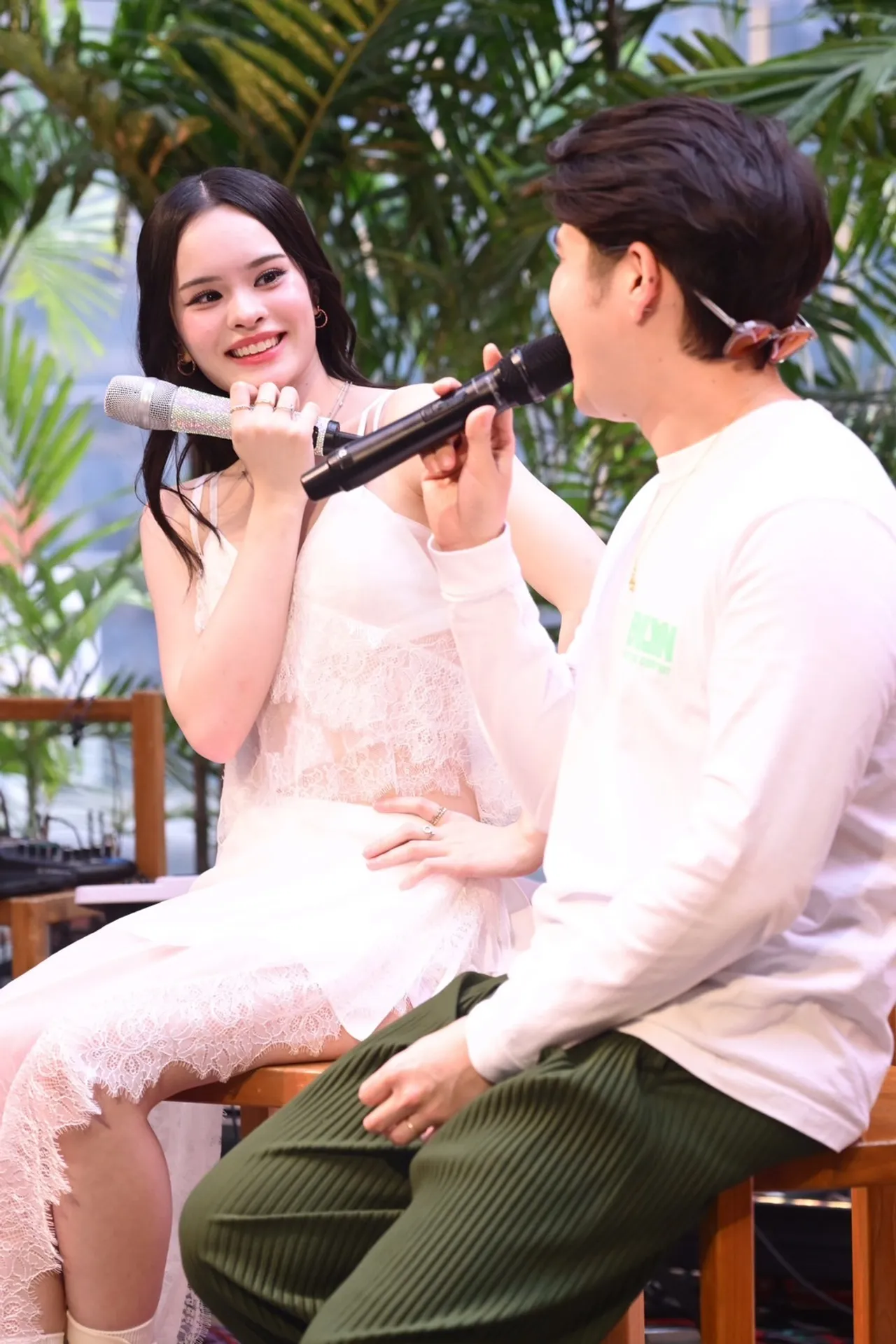 แอลลี่ เปิดตัวเพลงใหม่ “ขอร้องอย่าใจร้าย” อบอุ่นหัวใจพร้อมแขกคนสำคัญ