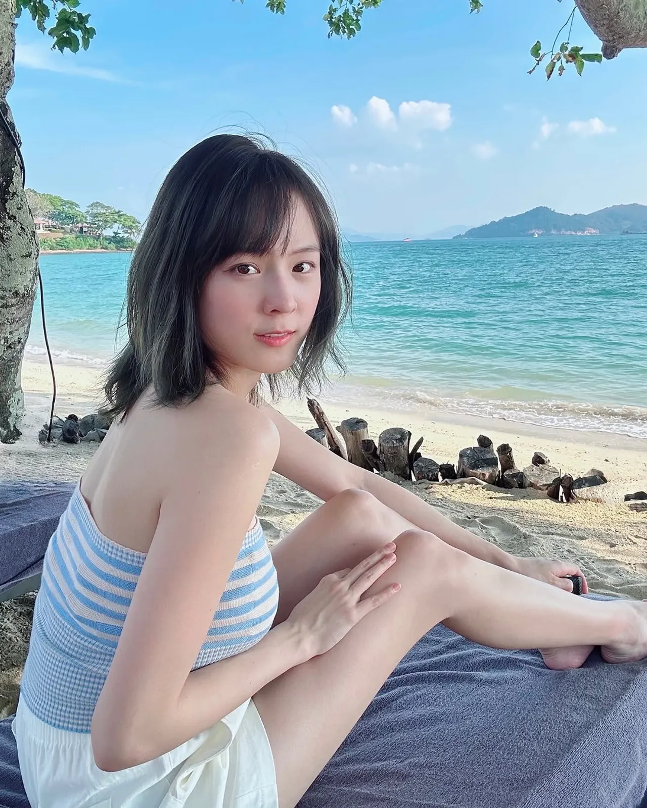 แพทตี้ แซ่บรับซัมเมอร์ นุ่งซีทรูเห็นชุดบิกินีสีขาว อวดหุ่นสวยเป๊ะมาก