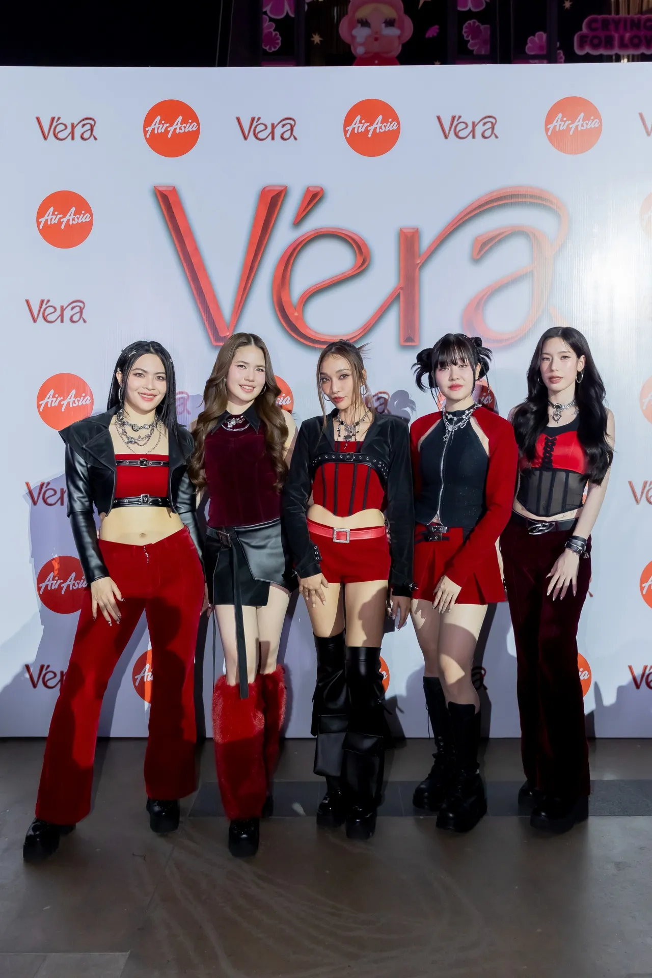 เปิดตัวเกิร์ลกรุ๊ป T-POP น้องใหม่ Véra (เว-ร่า) 5 สาวนางฟ้าที่จะทำให้คุณรู้ว่า เวลา สำคัญแค่ไหน