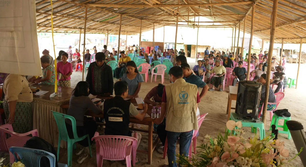 วิกฤติแน่ โครงการอาหารโลกส่งความช่วยเหลือค่ายบรรเทาทุกข์เมียนมารอบสุดท้าย หลังถูกตัดงบ