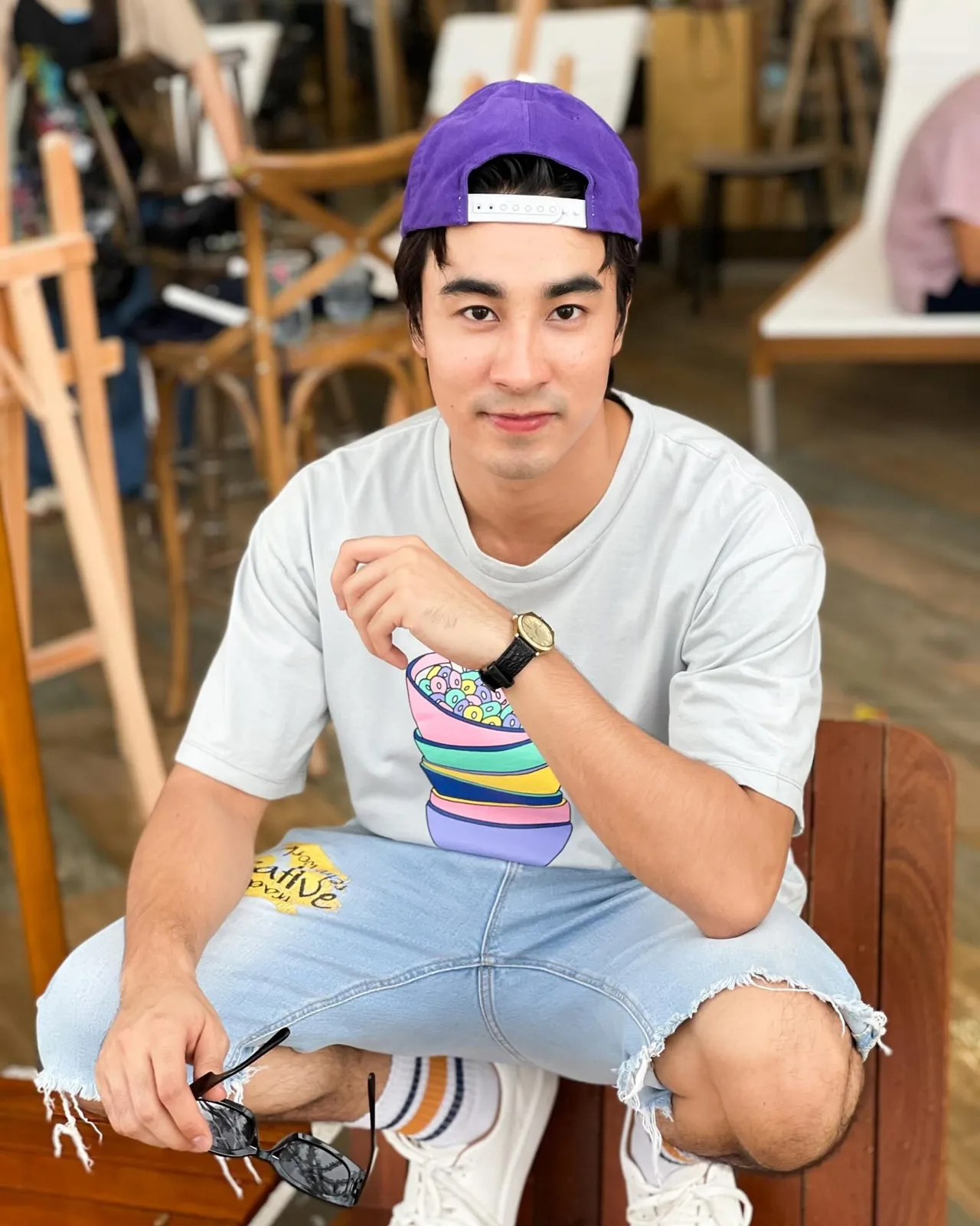 ส่องชีวิต ฟีฟ่า เปรมอนันต์ พระเอกช่อง 7 หลังแต่งงาน ช่วยภรรยาออกบูธขายบะหมี่