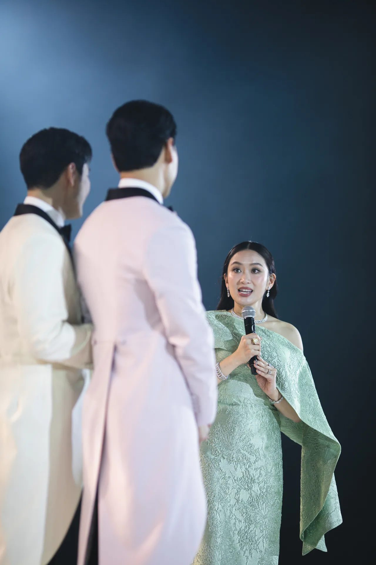 วู้ดดี้-โอ๊ต ควงคู่ฉลองวิวาห์สุดอบอุ่น ภายใต้คอนเซปต์ WANDOLAND OF LOVE