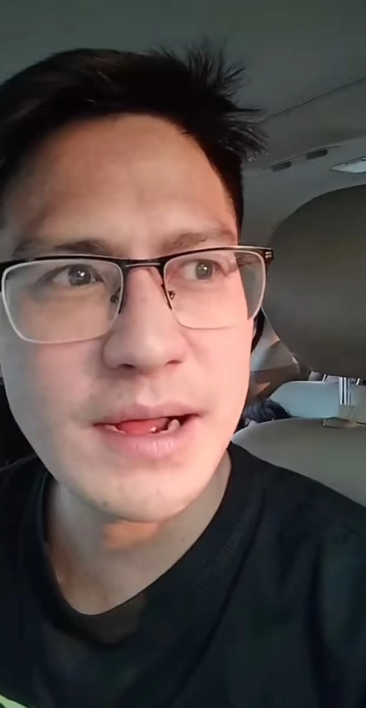 น้ำ รพีภัทร เตือนภัยเจอคนอ้างชื่อโทรไปยืมเงินเพื่อนดารา โหน่ง ชะชะช่า โผล่คอมเมนต์