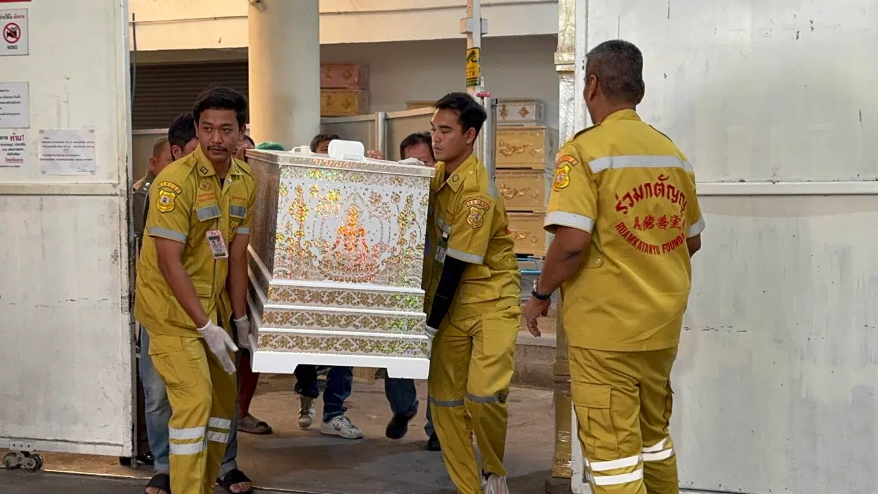 ลูกสาวแม่สีดา เปิดใจทั้งน้ำตา ผลชันสูตรเบื้องต้นเสียชีวิตจากระบบไหลเวียนโลหิตล้มเหลว 