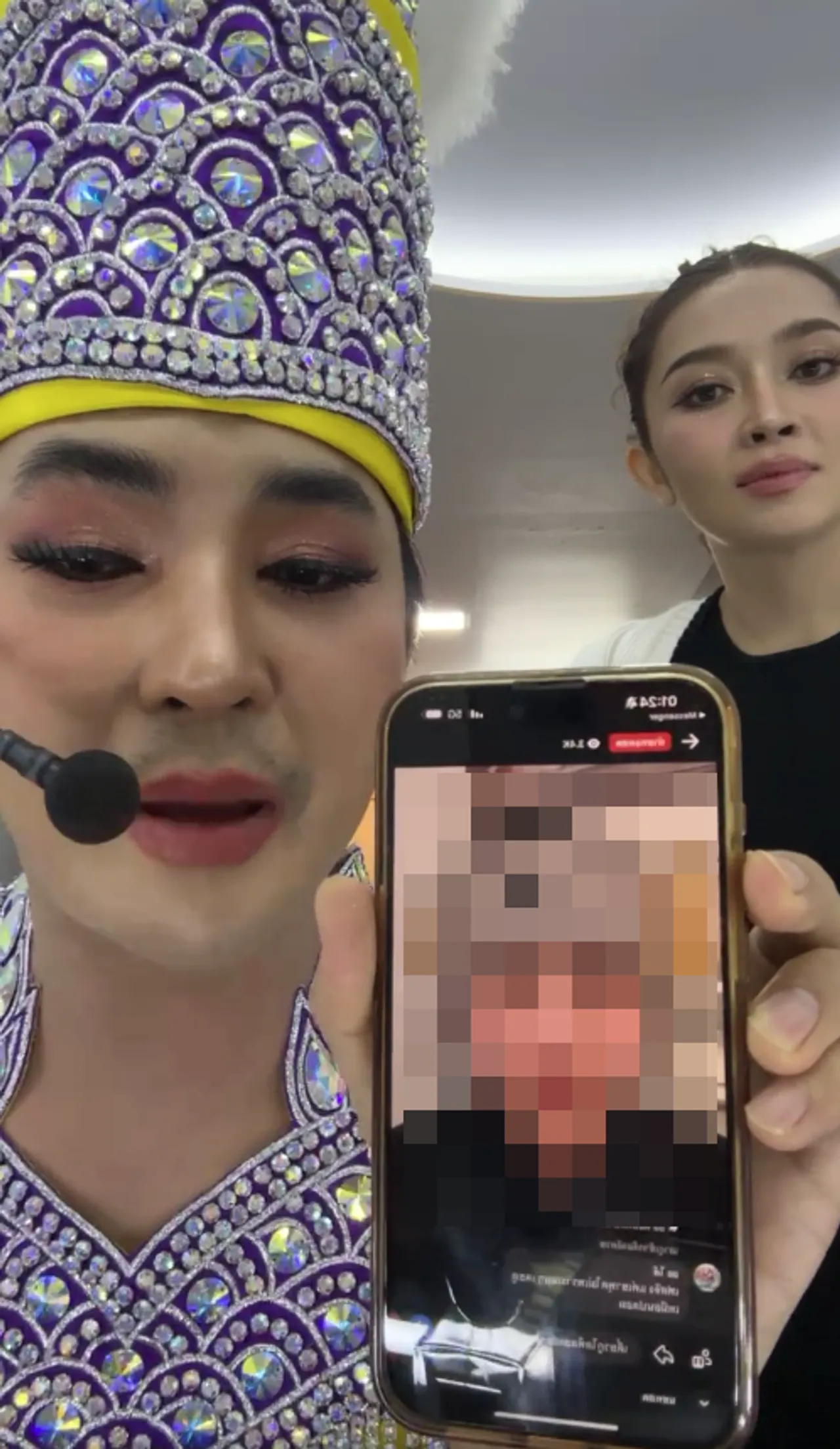 บอย-แอน เดือดจัด ฟาดเจ้าของเพจ เหตุส่งข้อความให้กำลังใจ แพรวพราว แสงทอง