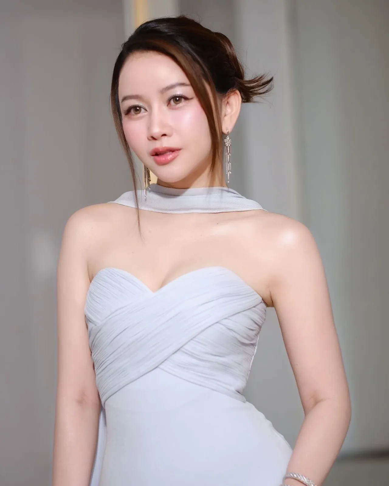 เมย์ วาสนา โพสต์ตามหาของมูลค่ารวม 62 ล้านบาท ลั่นบทเรียนราคาแพงที่ไว้ใจคนผิด