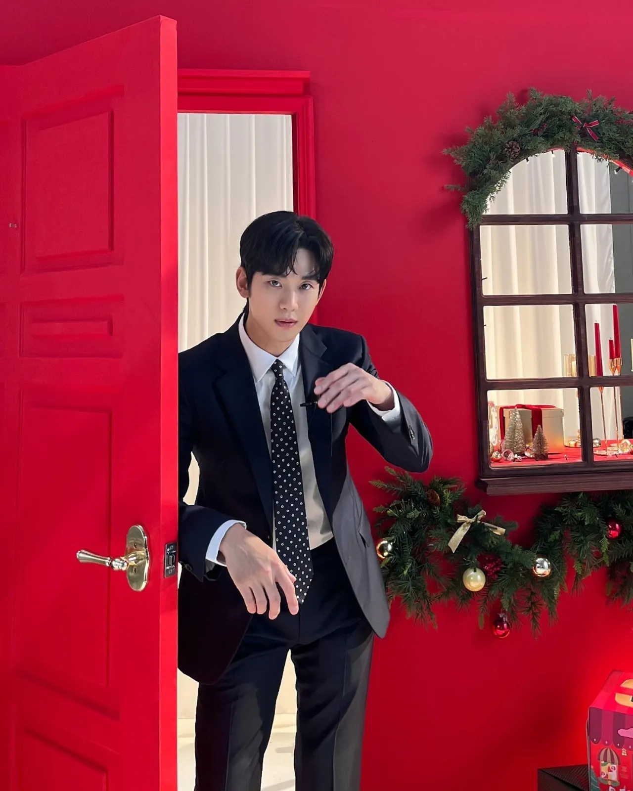 เผยสภาพจิตใจ คิมซูฮยอน เครียดรุนแรงหลังเจอดราม่า ต้นสังกัดยอมรับเคยคบ คิมแซรน จริง