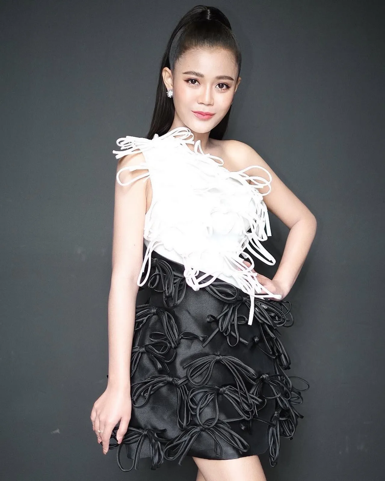 ประจักษ์ชัย สอน ลำไย ไหทองคำ หลังเจอดราม่าใหญ่ 'วันหนึ่งอาจเป็นนางฟ้าตกสวรรค์'