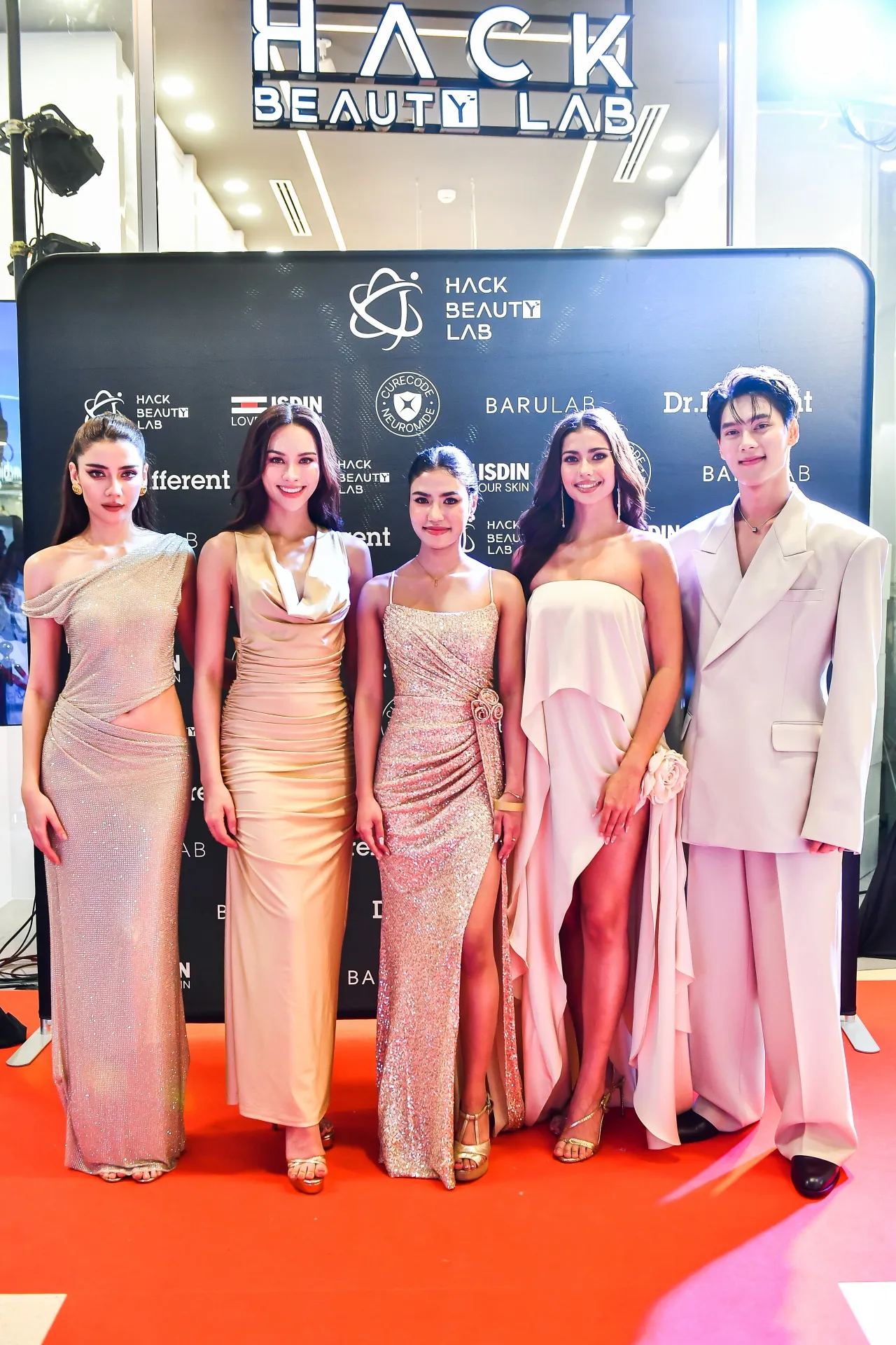 แอนโทเนีย-แอนนาเสือ แท็กทีมแชร์เคล็ดลับความสวยแบบมั่นใจ 