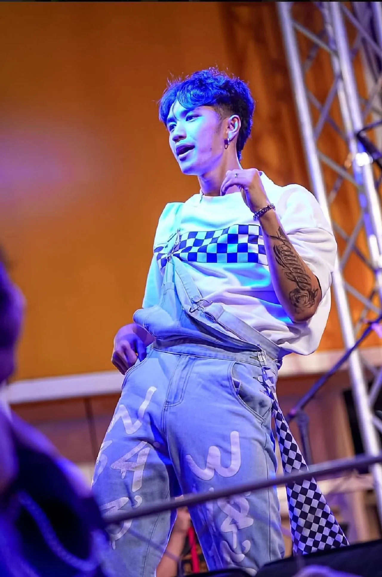 ประจักษ์ชัย ตอบ บอส แดนเซอร์ที่มีข่าวกับ ลำไย ไหทองคำ ยังอยู่ ไม่ได้ทิ้ง หางานอื่นให้ทำ