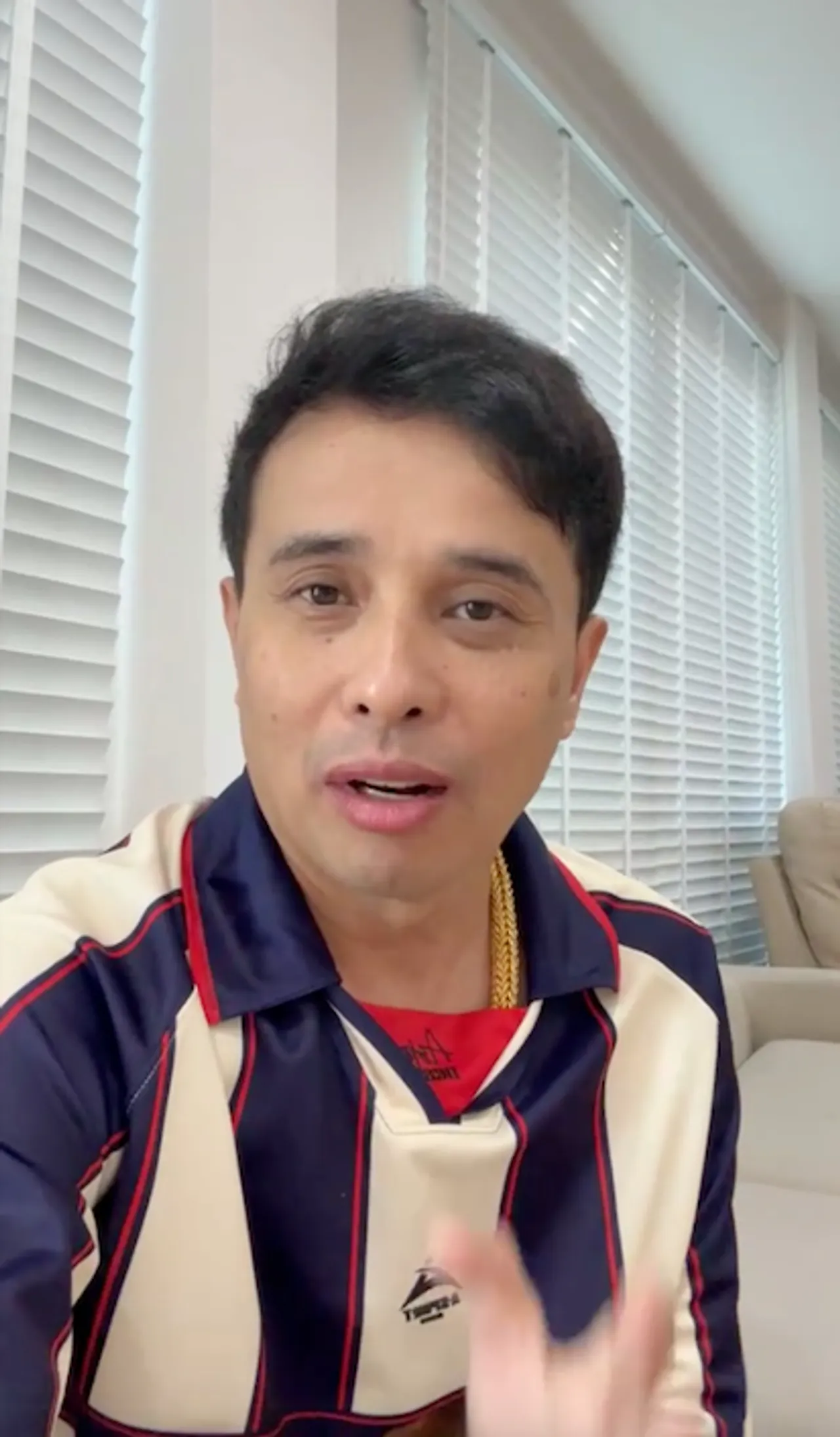 ประจักษ์ชัย ตอบ บอส แดนเซอร์ที่มีข่าวกับ ลำไย ไหทองคำ ยังอยู่ ไม่ได้ทิ้ง หางานอื่นให้ทำ