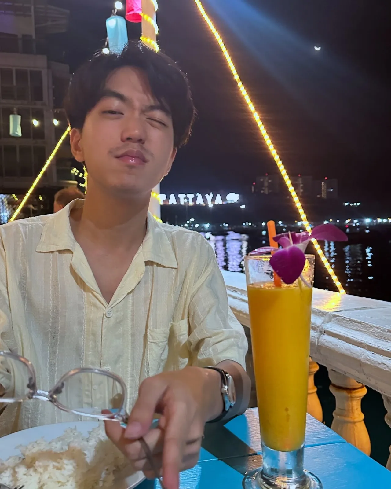 เบียร์ เดอะวอยซ์ เปิดตัวผู้ชายข้างกาย หนุ่มหล่ออายุห่าง 10 ปี เลี้ยงมาเองกับมือ