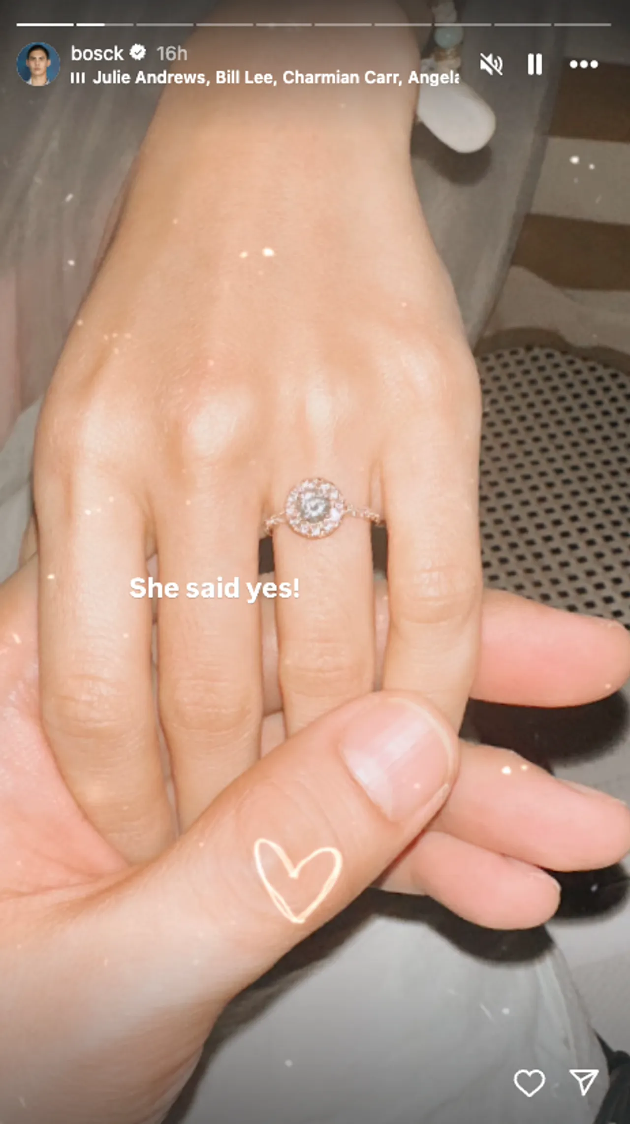 บอส ชนกันต์ ทำเซอร์ไพรส์ คุกเข่าขอแฟนสาวแต่งงาน รักสุกงอมหลังคบมา 5 ปี