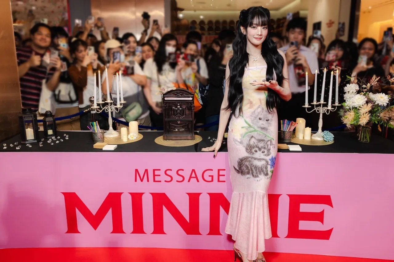 มินนี่ (G)I-DLE เปิดตัวตนอีกมุมให้รู้จักผ่านนิทรรศการ “MINNIE POP-UP STORE [HER]