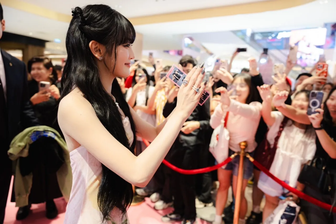 มินนี่ (G)I-DLE เปิดตัวตนอีกมุมให้รู้จักผ่านนิทรรศการ “MINNIE POP-UP STORE [HER]