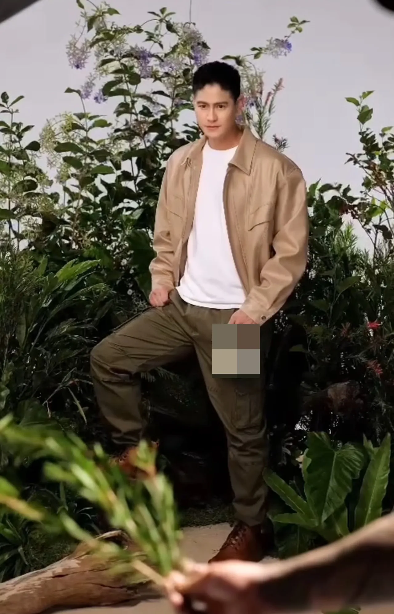 อปป้ามาเอง น้ำ รพีภัทร เสิร์ฟลุคร่างทอง เป็นเกษตรกรก็หล่อได้