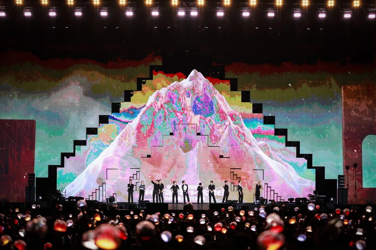 SEVENTEEN ทุ่มสุดตัว โชว์สุดมันส์ ปิดฉากเวิลด์ทัวร์ 2 รอบจัดเต็มที่กรุงเทพ