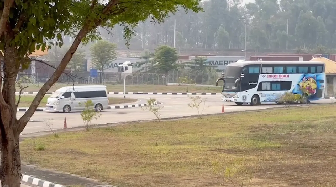 เมียนมาส่งตัวชาวจีนเหยื่อคอลเซ็นเตอร์วันที่ 2 จัด 6 เที่ยวบินรับกลับประเทศ