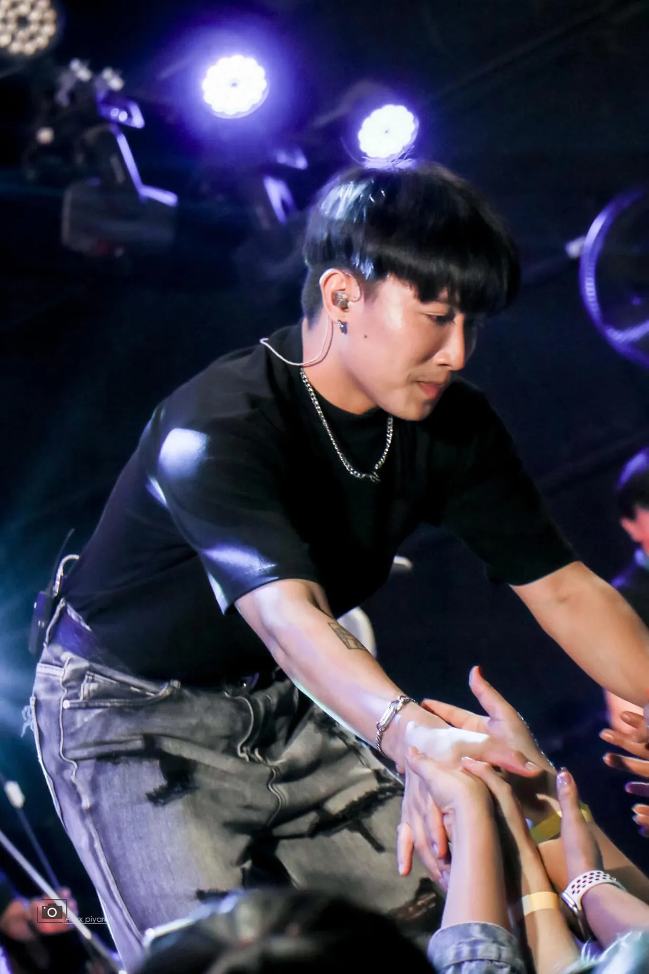 เกิดอะไรขึ้น นุ๊ก ธนดล โพสต์ 'ตอนดังมีกระแสคนเข้าหา กระแสซาน้อยคนจะคิดถึง'