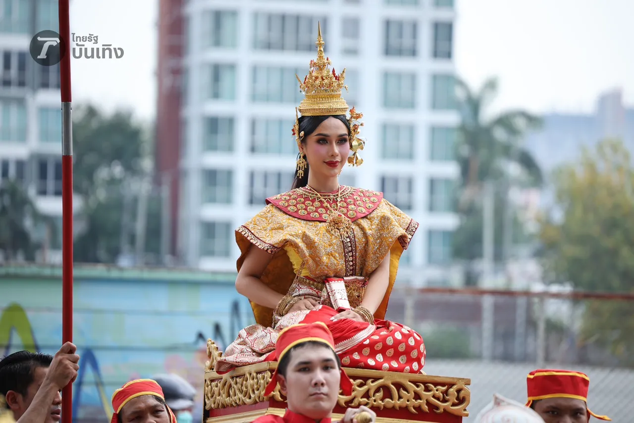 ชมภาพสาวๆ เข้ากองประกวด มิสแกรนด์ไทยแลนด์ 2025 วันแรก แต่ละคนจัดเต็มอลังการ