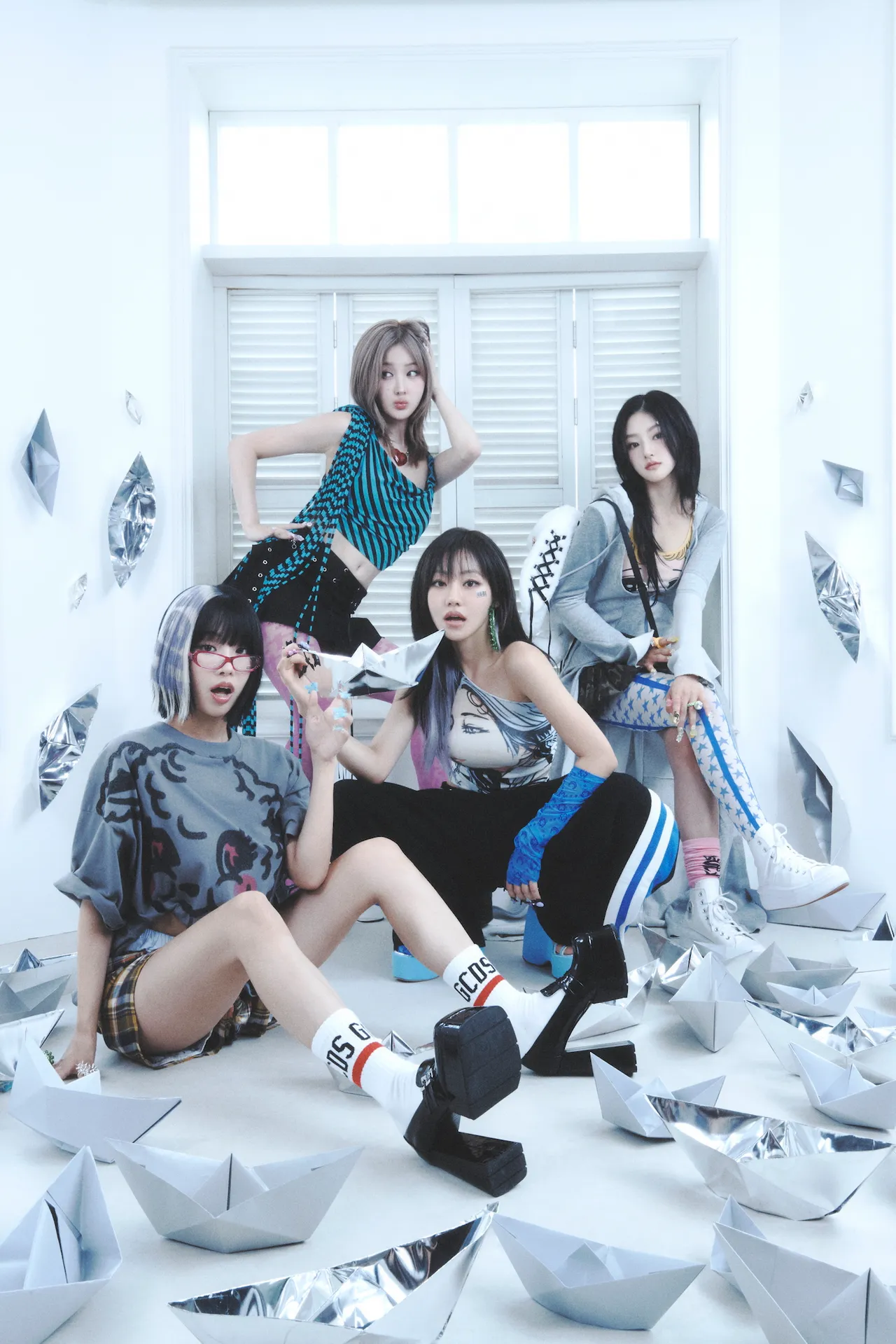 ลิฟต์ก็เอาไม่ลง สมมงตัวแม่ KISS OF LIFE ส่งสัญญาณคิสซี่ เตรียมกดบัตร 1 มี.ค.นี้