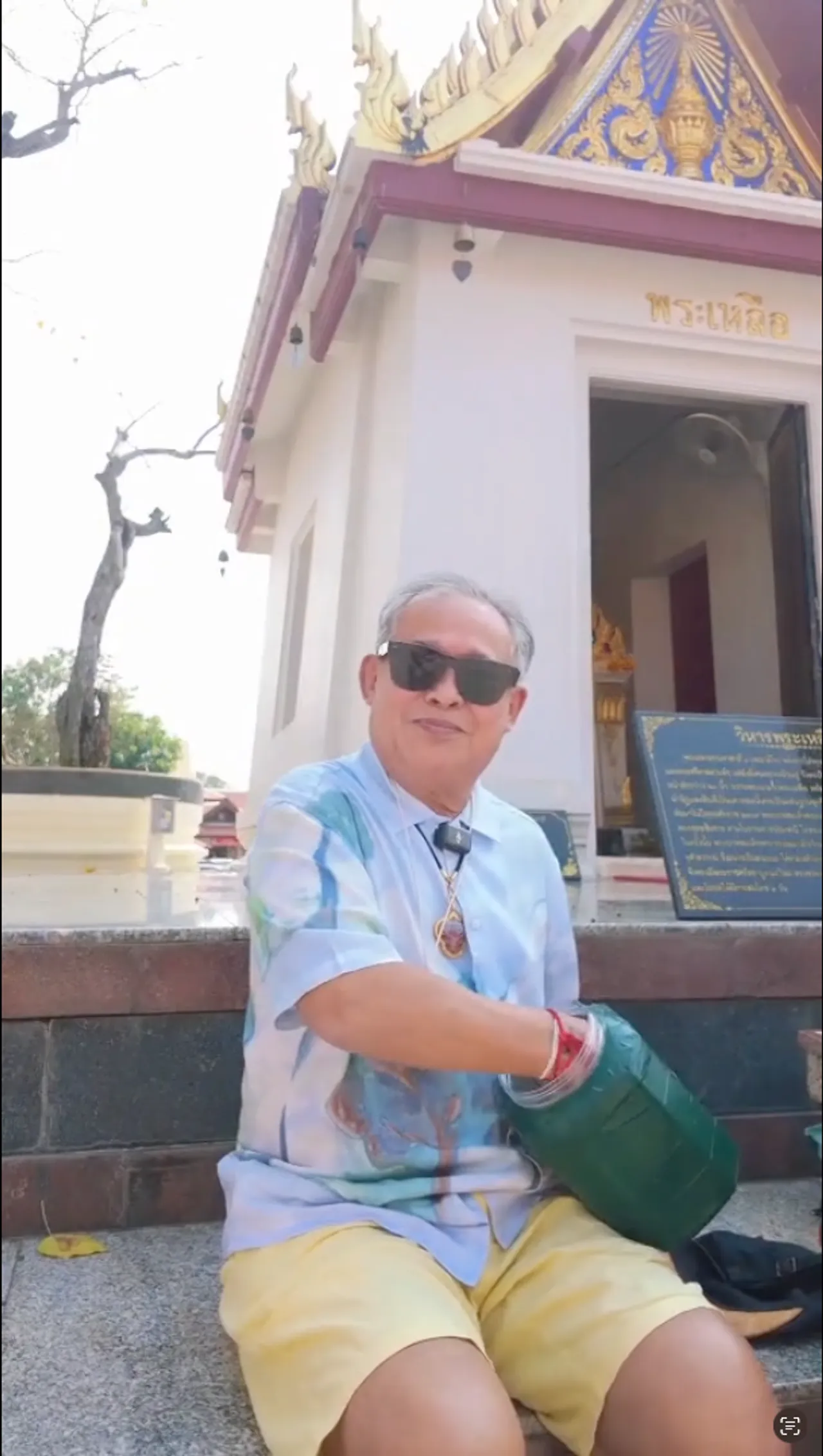 เป็ด เชิญยิ้ม มาแล้ว แจกเลขลูกปิงปองงวด 1 มี.ค. 68 หลังไปไหว้พระพุทธชินราช