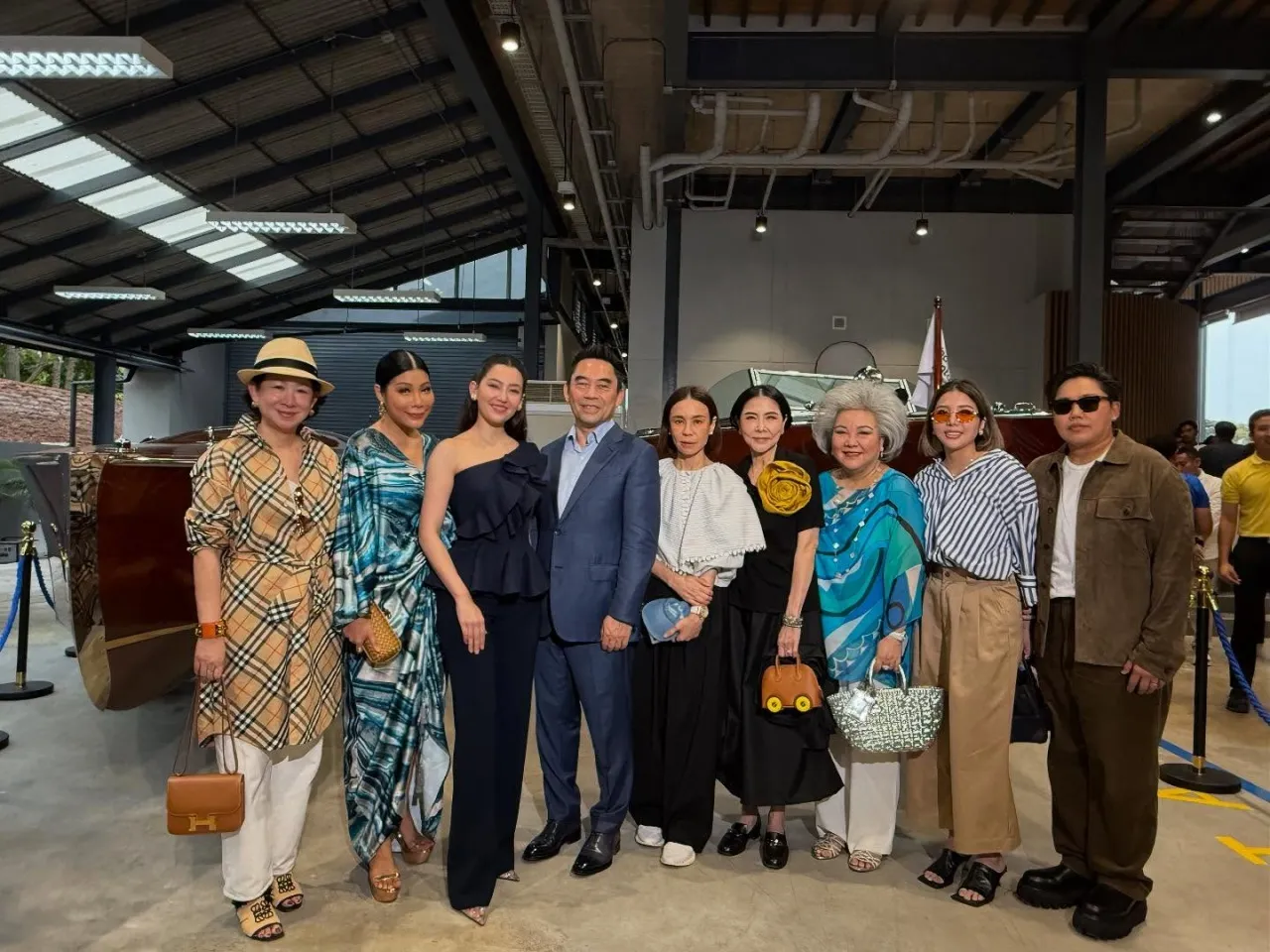 โมเมนต์น่ารัก เบลล่า ร่วมเฟรม คุณพ่อวิล ชวิณ คนชื่นชมว่าที่ลูกสะใภ้สวยสง่ามาก