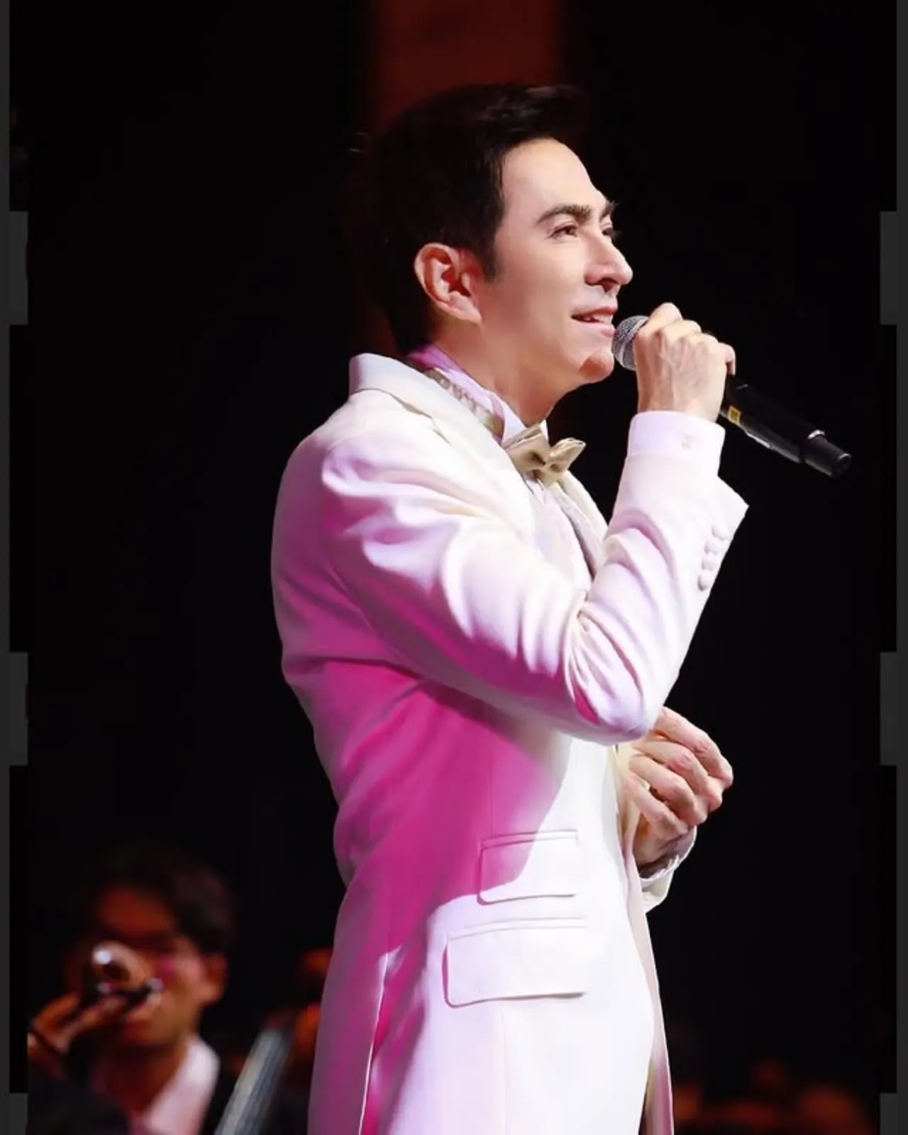 แซม ยุรนันท์ โพสต์โซเชียลครั้งแรกหลังพ้นคดีดิไอคอน ไว้อาลัยให้กับคุณแม่ภรรยา